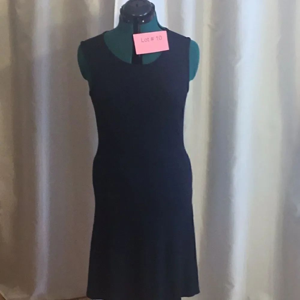 Royal blue sleeveless dress in size medium by DONNA RICCO